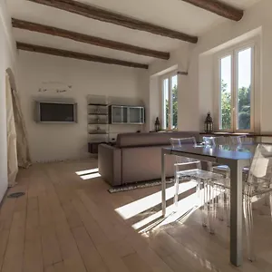 https://lungolago-holiday-home.it-lombardy.com